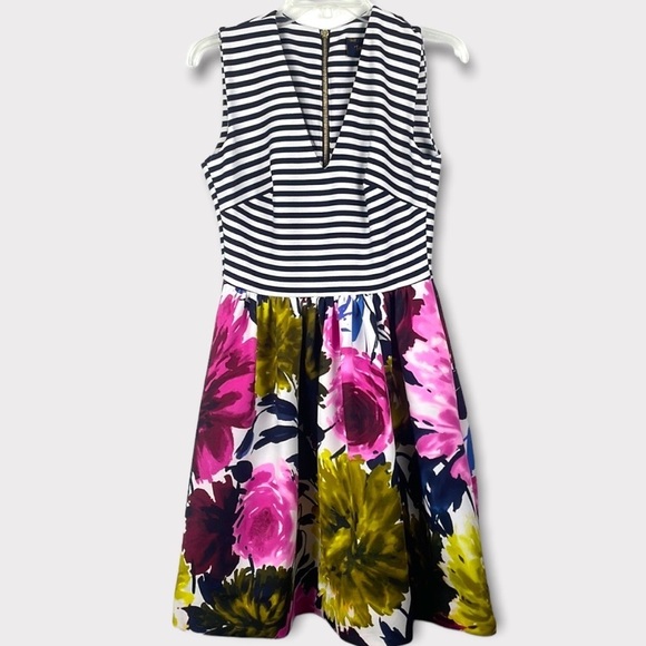 Just…Taylor Navy Striped and Pink Green Floral Gold Zip back Dress Size 4 - Picture 3 of 10